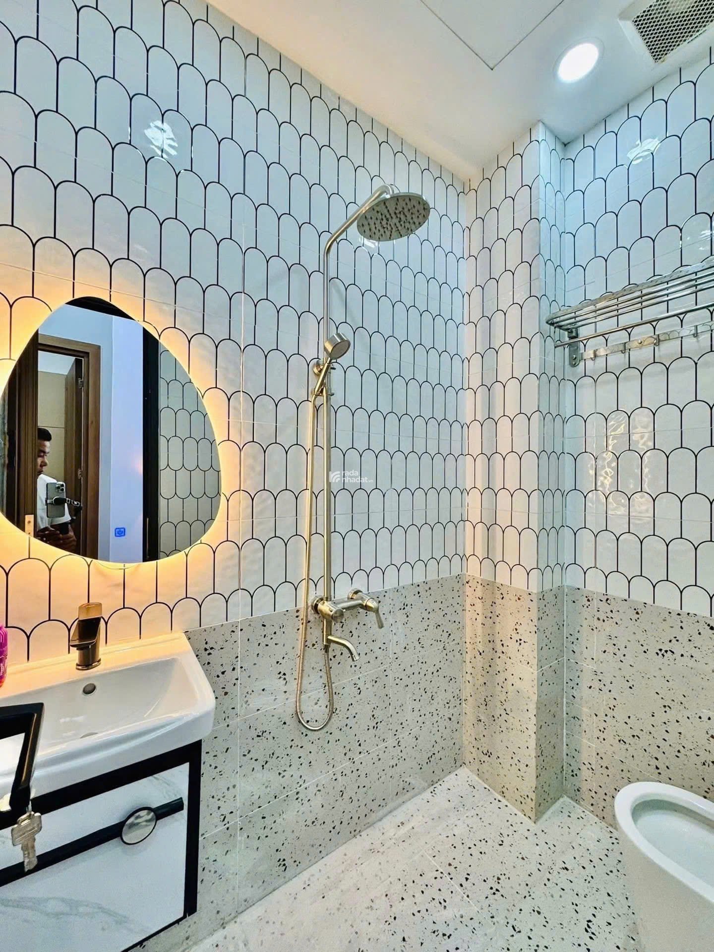 SIÊU HOT NHÀ ĐẸP TRUNG TÂM TP. THỦ DẦU MỘT, BÌNH DƯƠNG GIÁ CHỈ 2,9 TỶ 