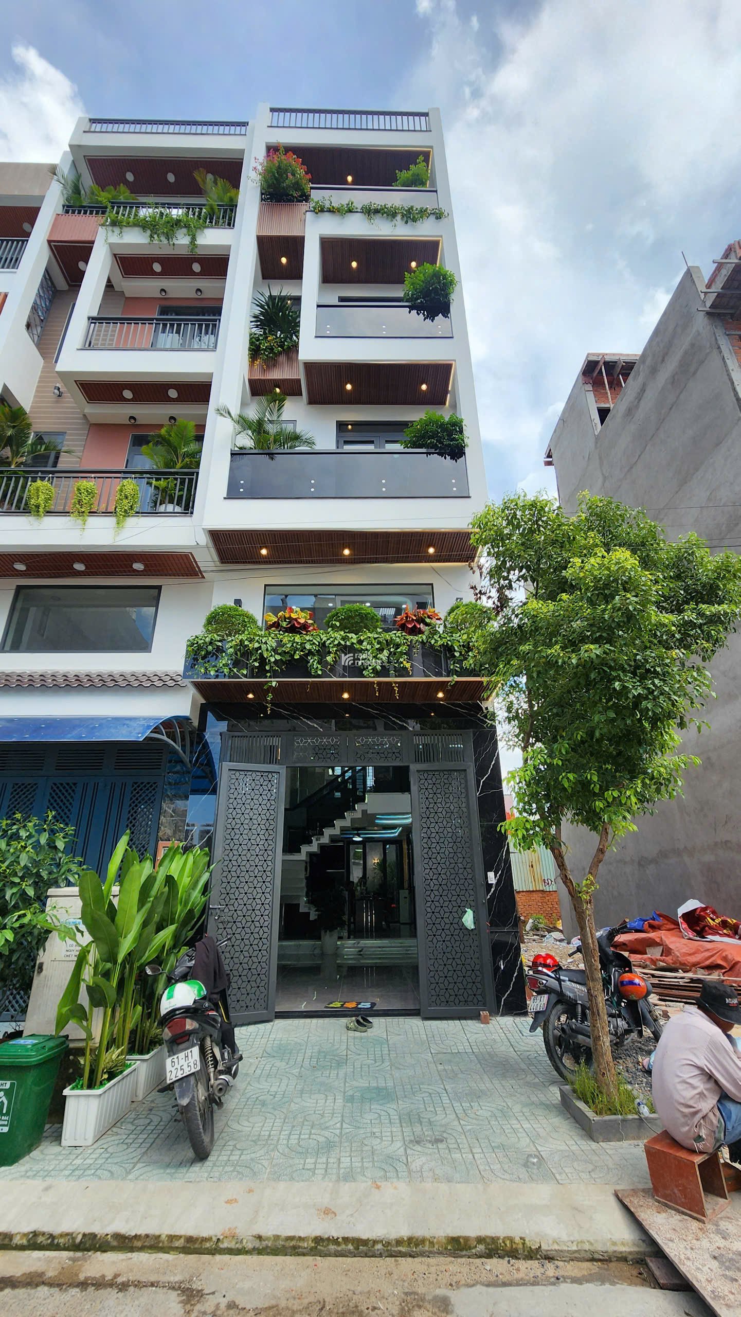 NHÀ PHỐ CAO CẤP, 4 TỶ NHẬN NHÀ - KDC PHÂN LÔ TX21, Q.12