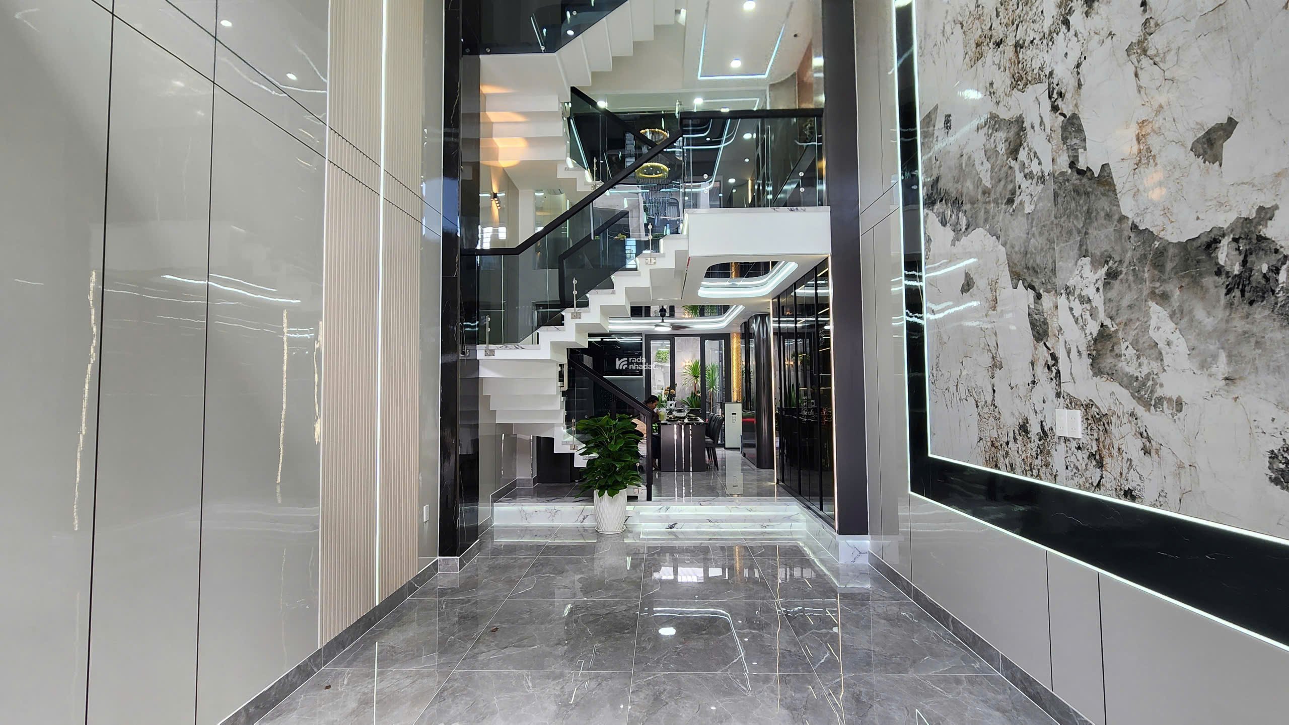 NHÀ PHỐ CAO CẤP, 4 TỶ NHẬN NHÀ - KDC PHÂN LÔ TX21, Q.12