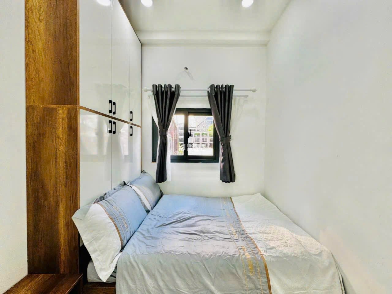 Cần bán nhà nhỏ xinh đường Trần Quang Diệu, Phường 14, Quận 3.