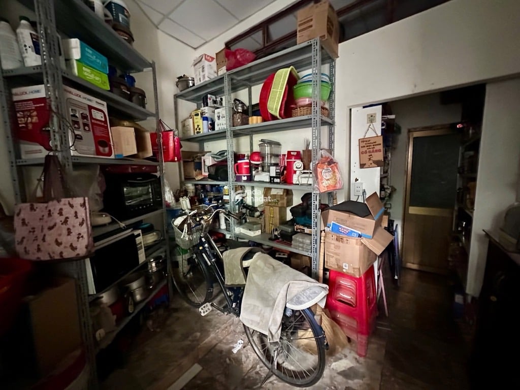 NGAY CHỢ VẢI, HẺM XE HƠI PHÚ THỌ HÒA, TÂN PHÚ, 168M2 HIẾM CÓ. GIẢM 550TR CHỈ CÒN 18T TL TỐT