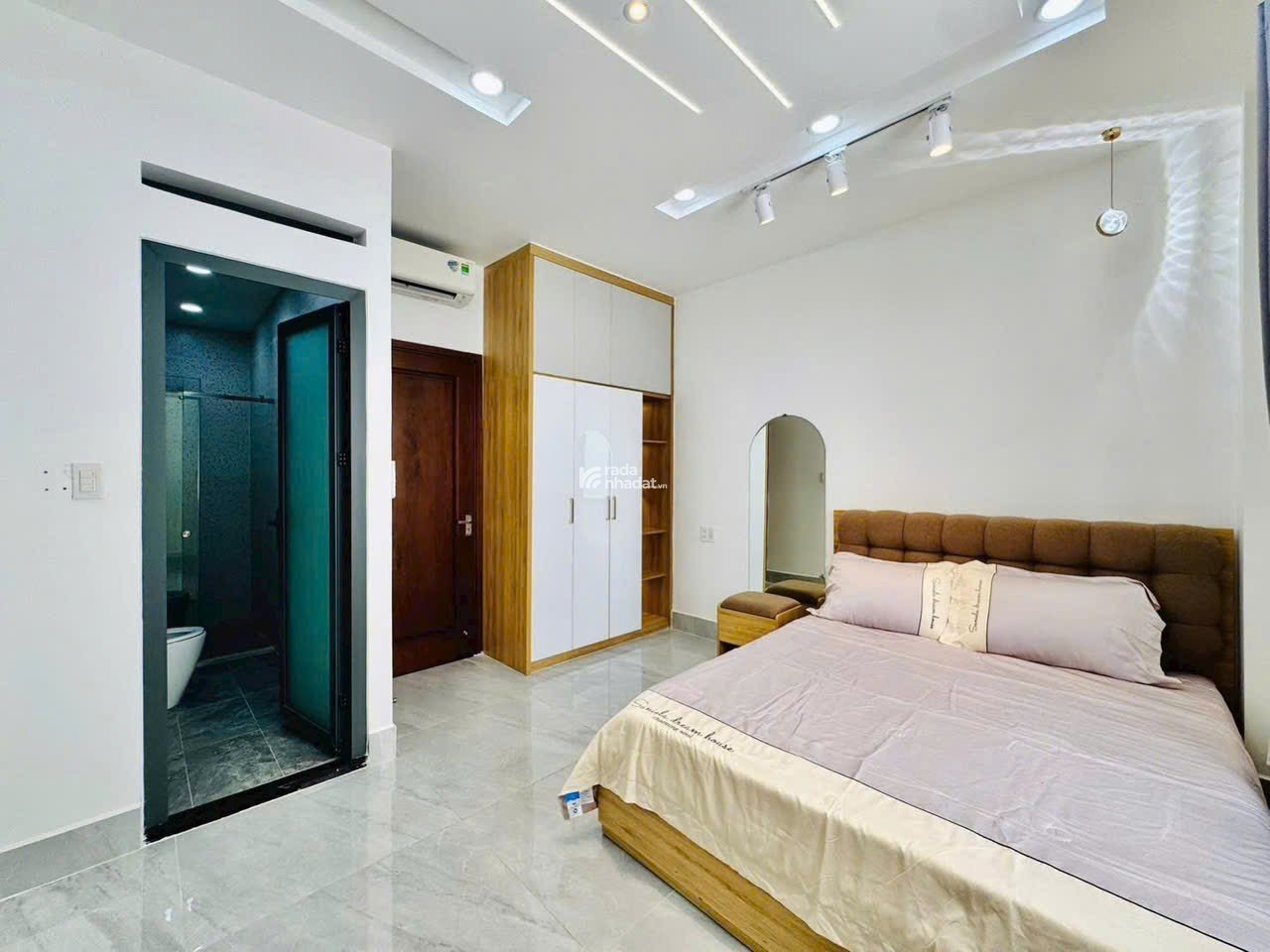 Bán nhà giá mềm Nguyễn Kiệm, P9, Phú Nhuận, 6,25 tỷ, sổ riêng, xung quanh tiện ích đầy đủ