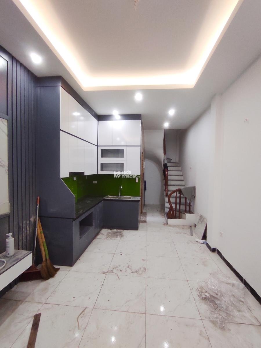 SIÊU PHẨM MẬU LƯƠNG NHÀ ĐẸP, CÓ THANG MÁY Ở NGAY 