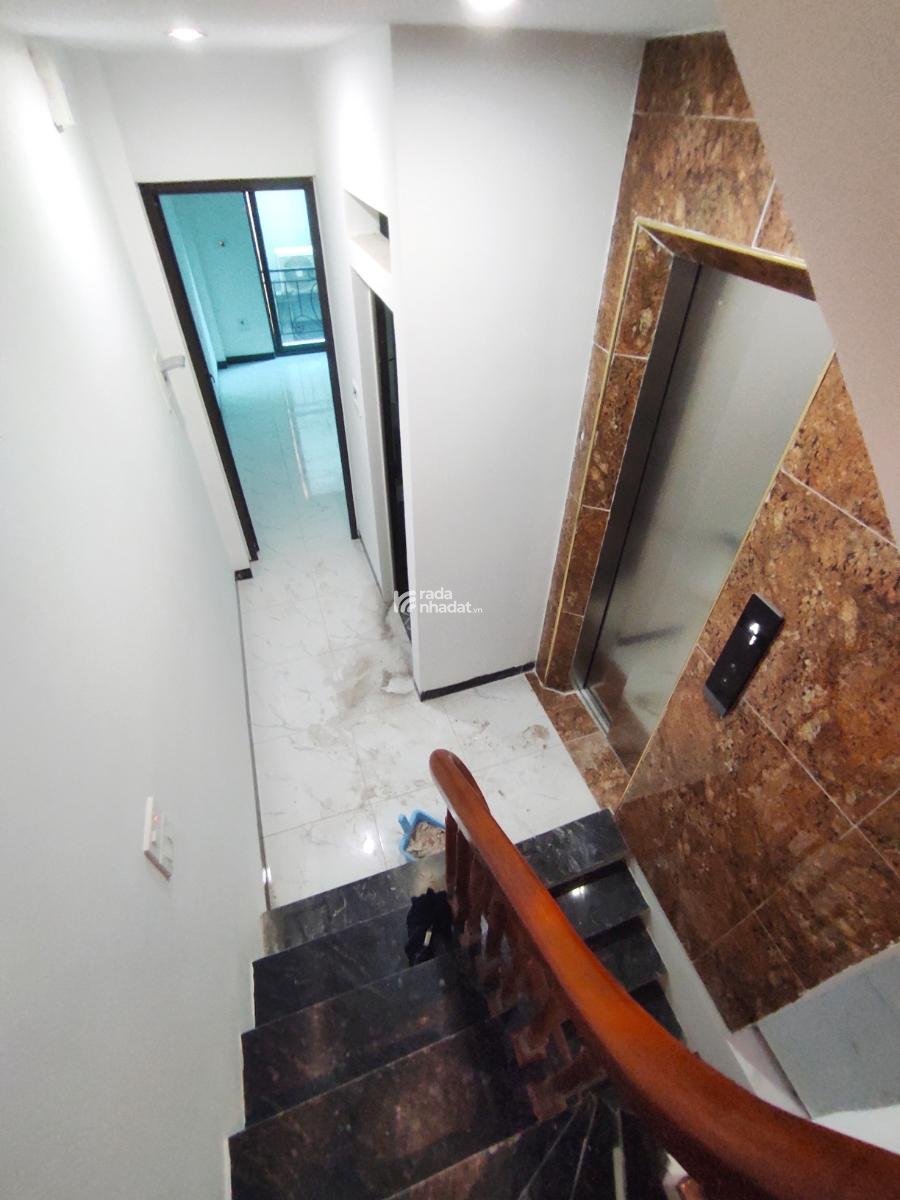 SIÊU PHẨM MẬU LƯƠNG NHÀ ĐẸP, CÓ THANG MÁY Ở NGAY 