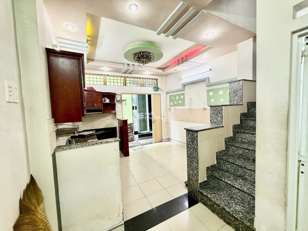 SIÊU PHẨM, HẺM XE HƠI LÊ QUANG ĐỊNH, BÌNH THẠNH, 26M2 CÓ KC Ở NGAY. GIẢM 650TR CHỈ CÒN 4.35T TL 