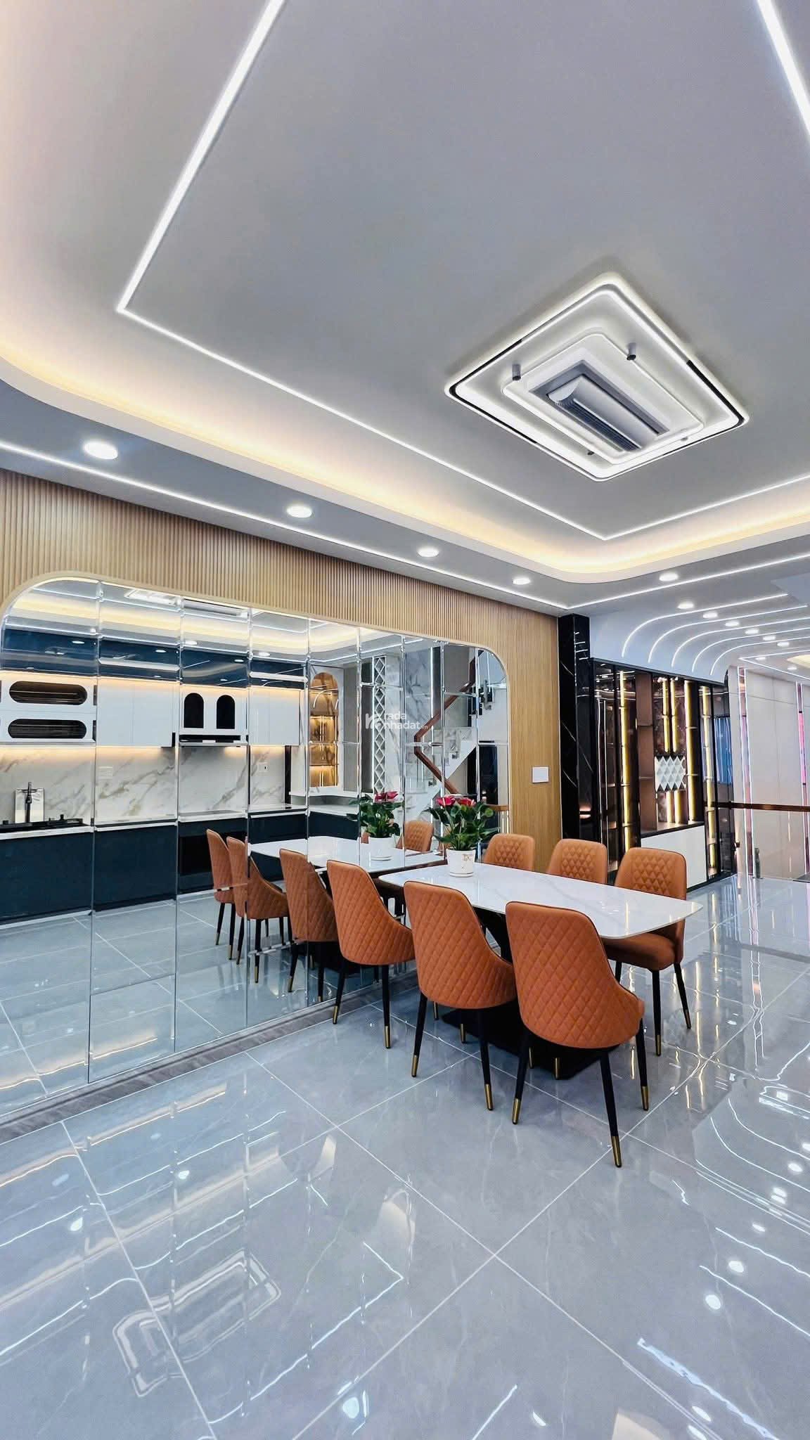 NHÀ FULL NỘI THẤT, ĐƯỜNG TRƯỜNG CHINH, HẺM THÔNG XE HƠI