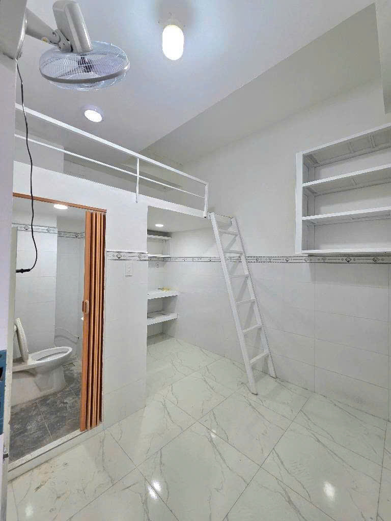 CHDV Nguyễn Sơn, 91m2, ngang 5.1m, 14 Phòng Full NT, 60tr/tháng, Chỉ 12.6 Tỷ