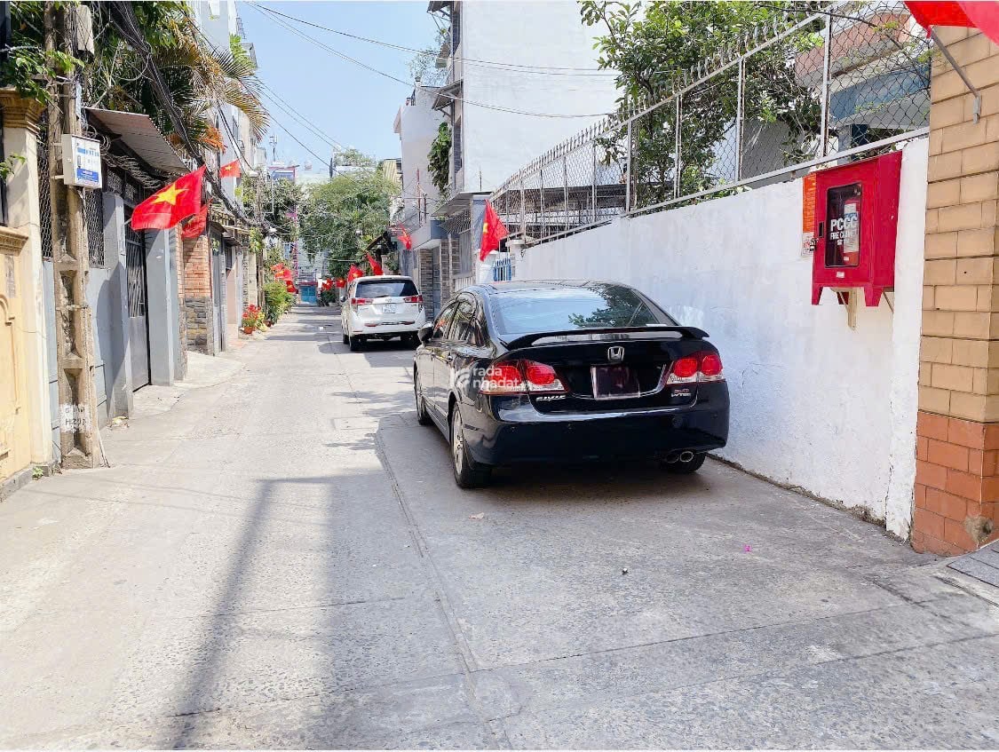 Bán Nhà Hẻm Xe Hơi Bùi Đình Túy 110m2 Ngang 6,6m Cực Hiếm Hợp Làm Văn Phòng KD-CHDV Giá Rẻ 12.3 Tỷ