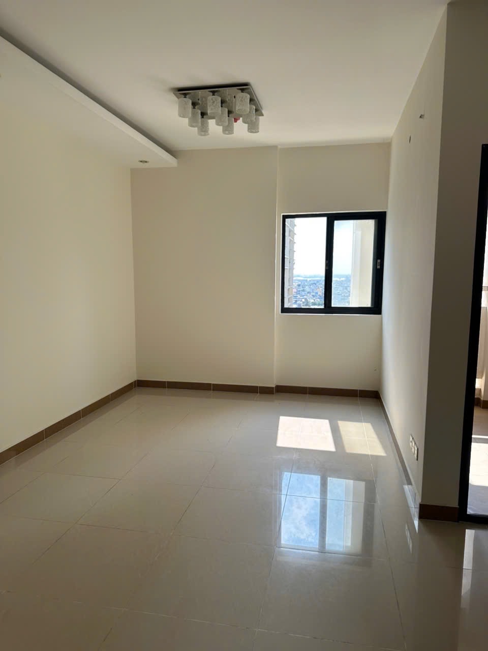 CHCC ERATOWN 71m2 P TÂN MỸ SHR