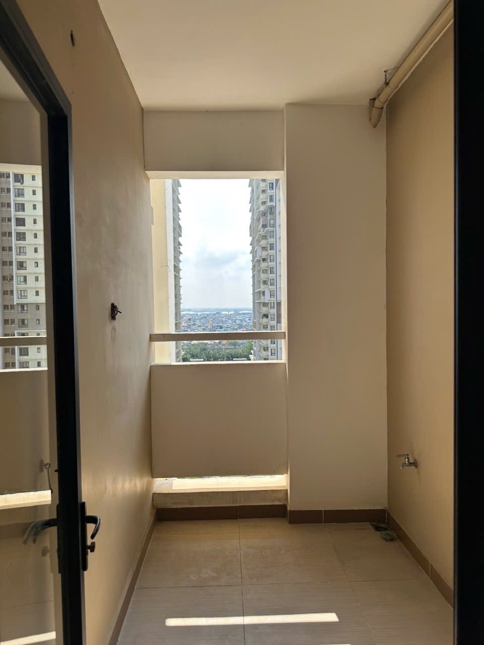 CHCC ERATOWN 71m2 P TÂN MỸ SHR