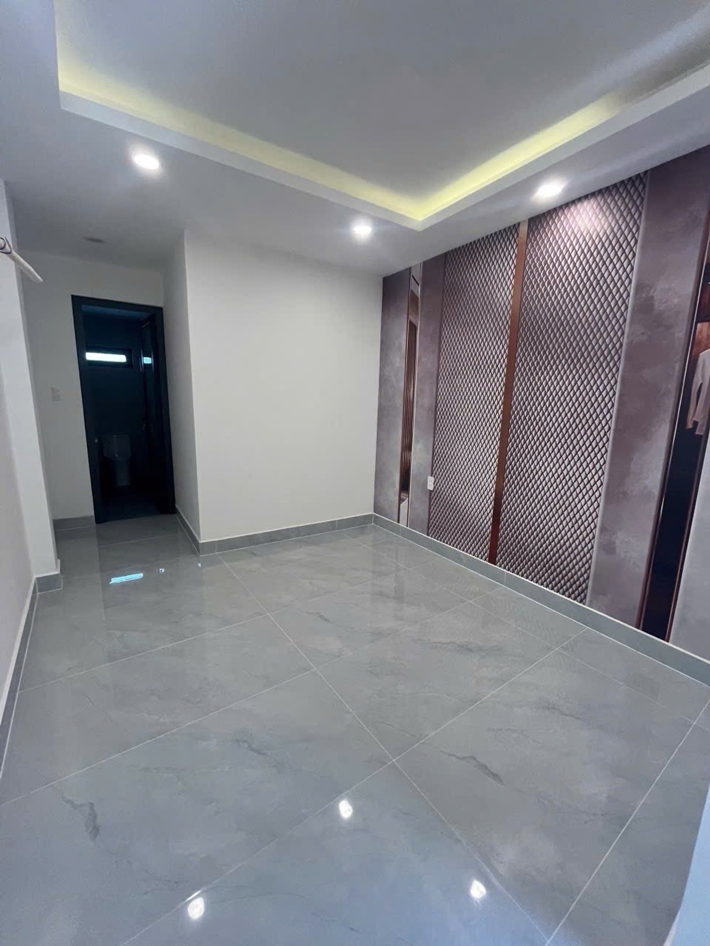 MTKD Trần Hưng Đạo, 95m2, ngang 4.5m, 4 tầng, 5PN, mới đẹp, Ở  KD, Chỉ 18 tỷ tl