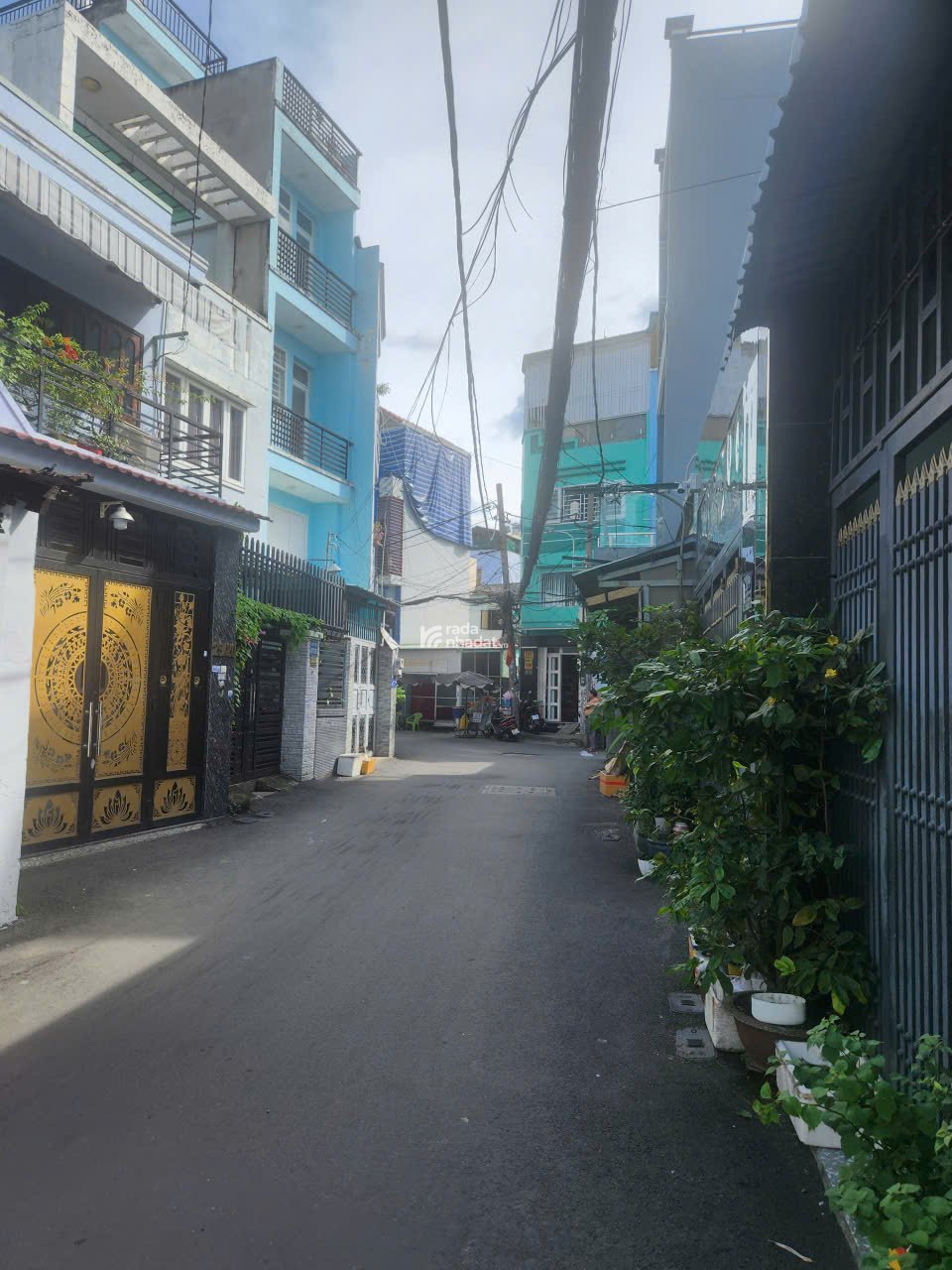 [MỚI NHẤT] NHÀ PHỐ TÂN PHÚ - HẺM XE HƠI THÔNG THOÁNG - SỔ HỒNG RIÊNG - GIÁ TỐT