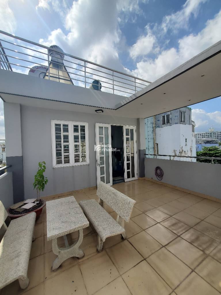 BÁN NHÀ VĂN THÂN PHƯỜNG 8 QUẬN 6 64M2 4 TẦNG HẺM XE TẢI VÀO NHÀ NỞ HẬU CHỈ 8.7 TỶ