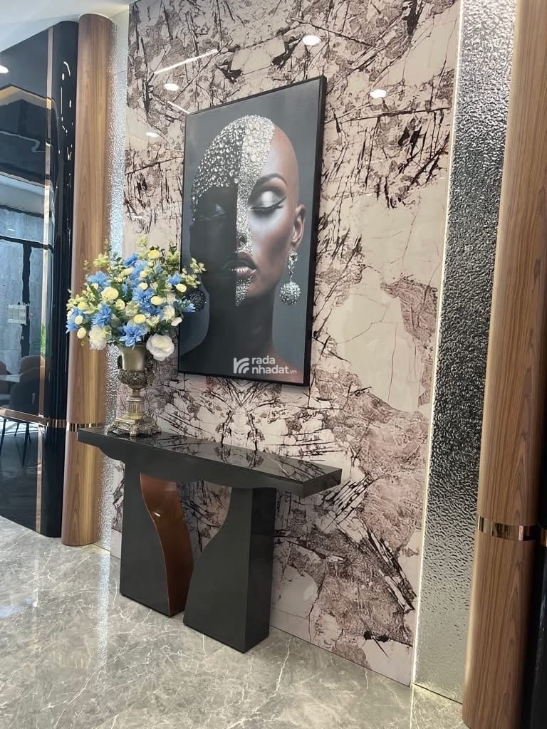 Bán Nhà Mặt Tiền Phạm Hữu Lầu, Quận 7 – Nhà Mới, Thang Máy, Nội Thất Cao Cấp- 18.6 Tỷ