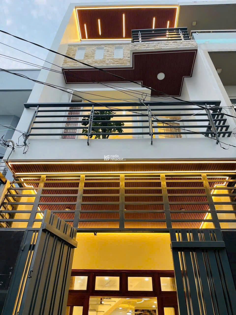 Hxh Hương Lộ 2, 56m2, 4 tầng mới tinh 4PN, chỉ 5.9 tỷ, dọn vào ở ngay