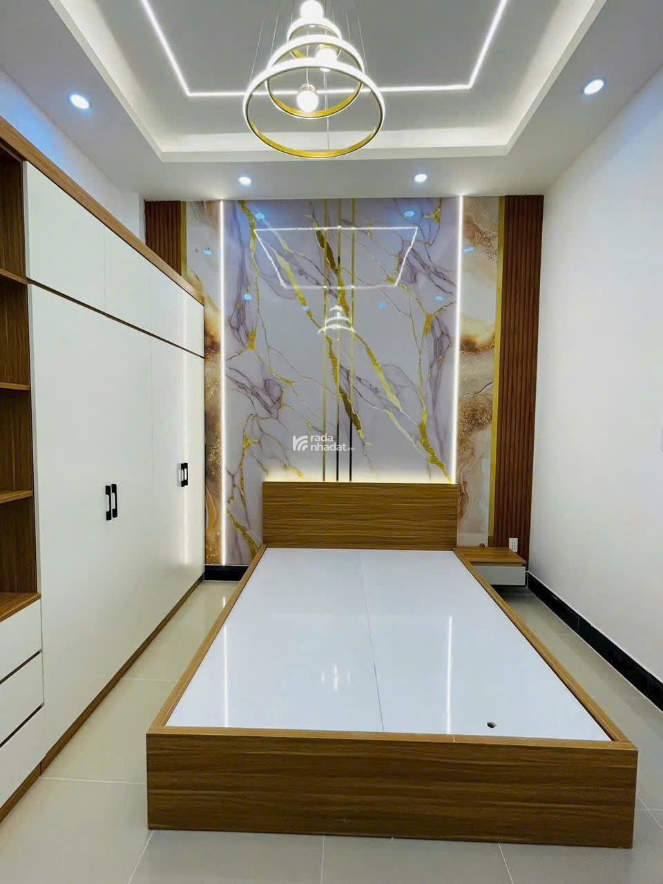 Hxh Hương Lộ 2, 56m2, 4 tầng mới tinh 4PN, chỉ 5.9 tỷ, dọn vào ở ngay