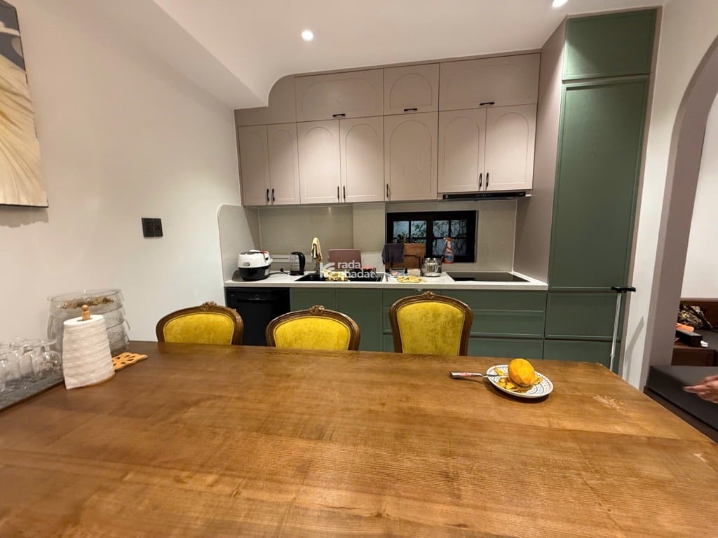 3 Tầng - 65m2 - Hoàng Hoa Thám Phường 6 Bình Thạnh - Sát Mặt Tiền - Giáp Quận 1, Phú Nhuận  9,3 tỷ 