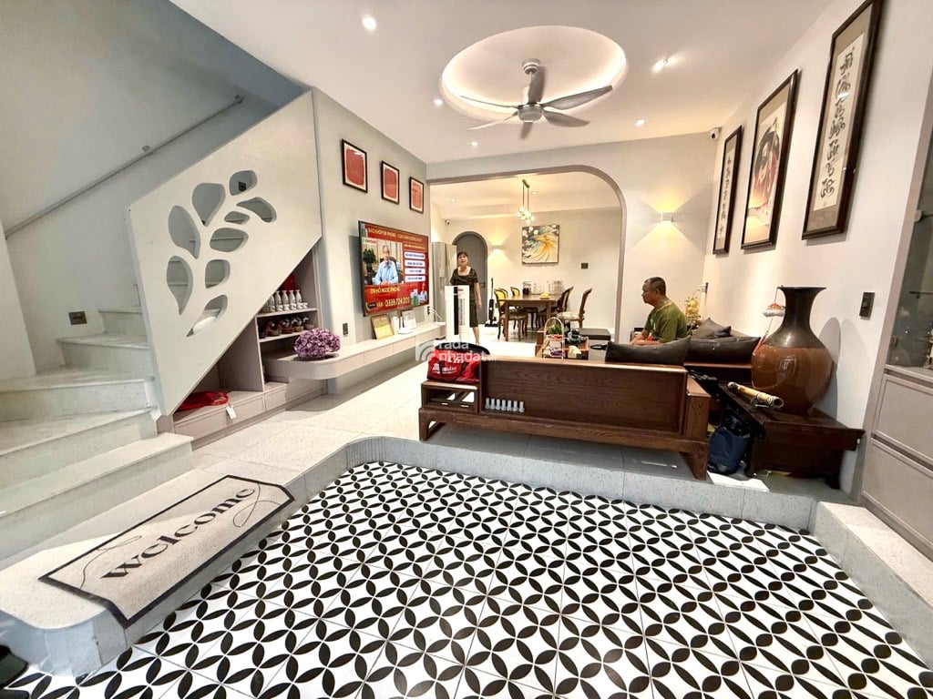 3 Tầng - 65m2 - Hoàng Hoa Thám Phường 6 Bình Thạnh - Sát Mặt Tiền - Giáp Quận 1, Phú Nhuận  9,3 tỷ 