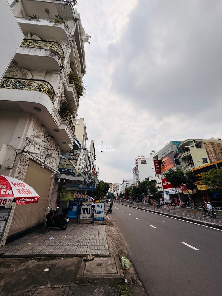 SIÊU PHẨM MTKD 5 TẦNG THANG MÁY BÌNH LONG 120 M2 DÒNG TIỀN 50 TR/TH