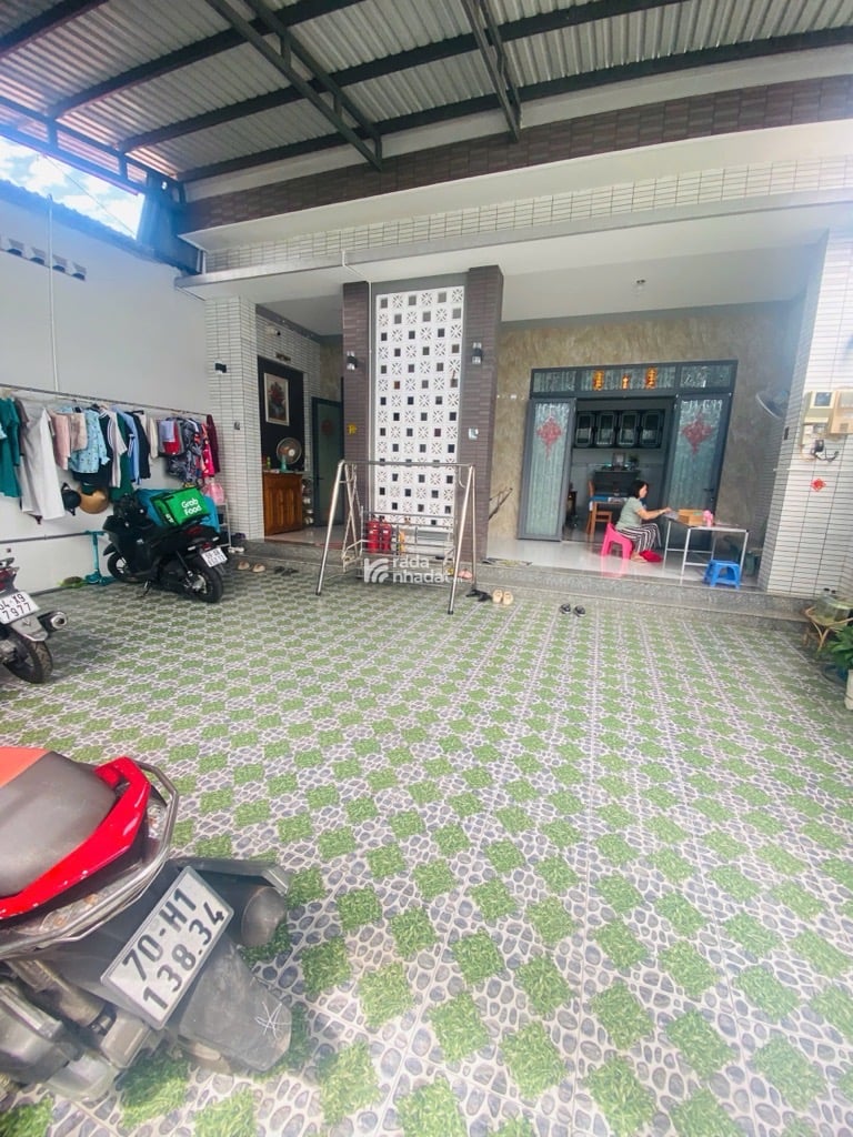 HẺM XE HƠI TRÁNH, GẦN Đ. VÀNH ĐAI 2, DÒNG TIỀN 500tr/năm, 578m2, CHỈ 25 TỶ.