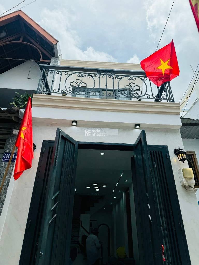 MT TRẦN THỦ ĐỘ, TÂN PHÚ, CHUẨN 40M2 HIẾM CÓ. GIẢM 450TR CHỈ CÒN 4T TL TỐT