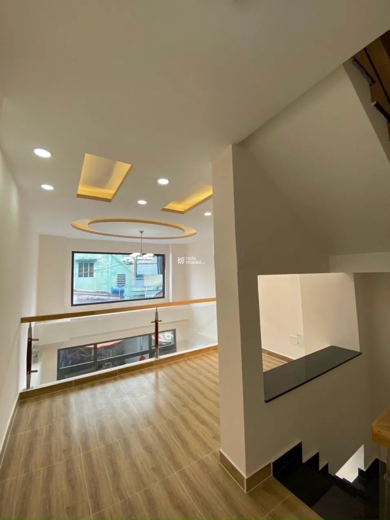Chủ kẹt tiền bán gấp nhà Phan Đăng Lưu Phường 03 Quận Phú Nhuận DT 49.2m2 giá 4tỷ430tr
