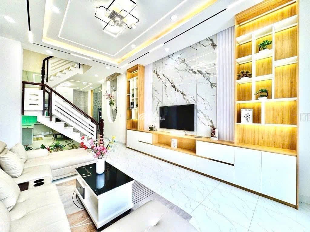 BÁN NHÀ NGAY LÊ ĐỨC THỌ, GÒ VẤP. GIÁ: 2 TỶ 400TR/ 65M2, SỔ RIÊNG