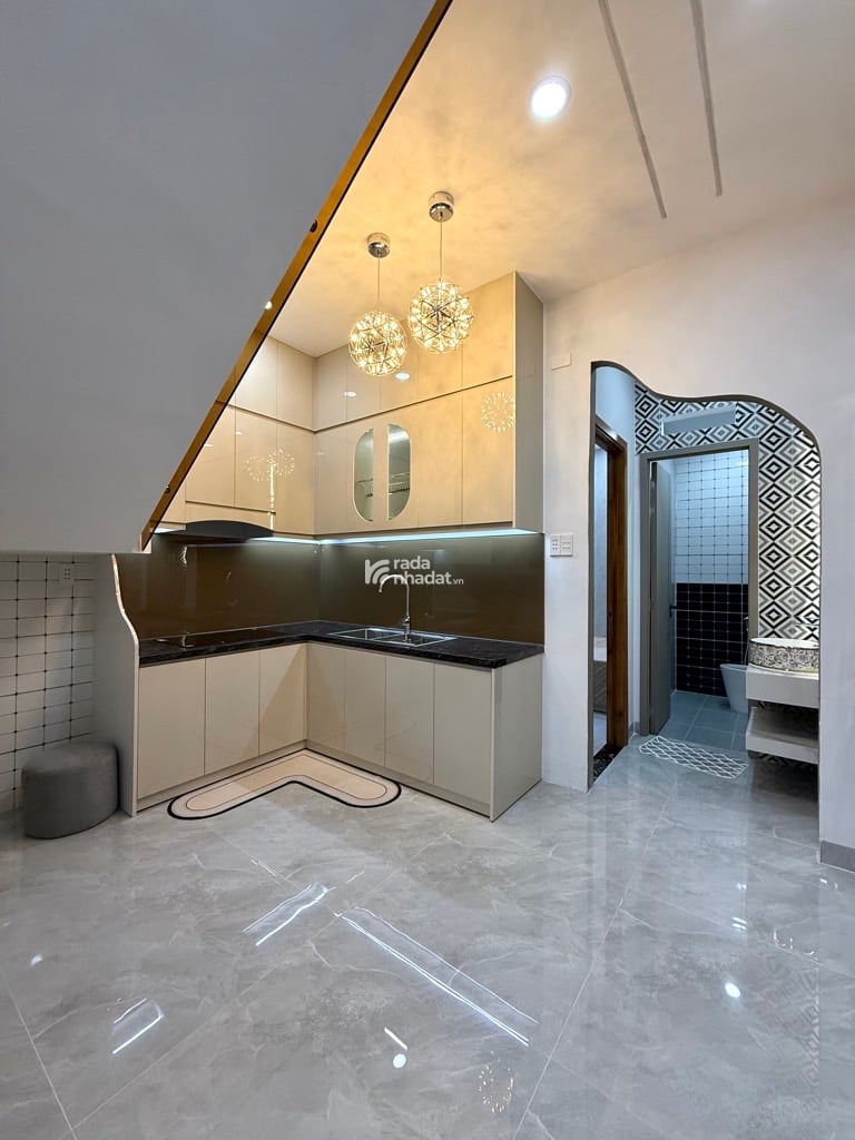 HẺM XE HƠI PHAN VĂN TRỊ, BÌNH THẠNH, 52M2 MỚI Ở NGAY. GIẢM 350TR CHỈ CÒN 6.75T 