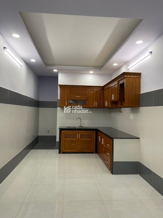  Bán nhà HXH, sát mặt tiền, nhà dài miên man, giá chỉ 8.7 tỷ