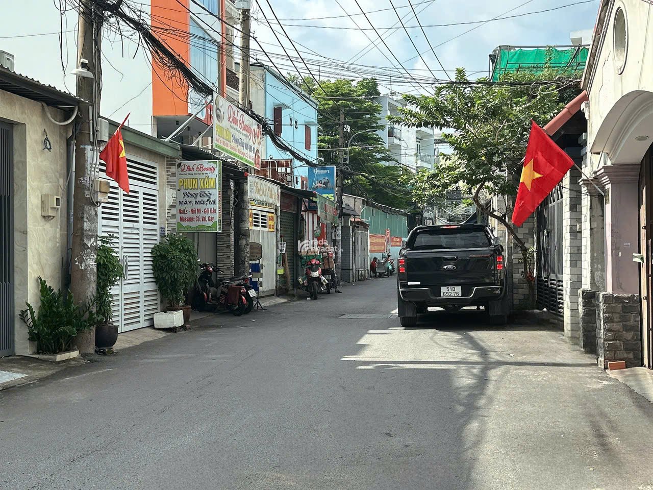 Biệt thự mini ngang 8m 120m2 mái Thái hẻm 183 Nguyễn Văn Khối tặng sân vườn ĐL 13 tỷ hơn 