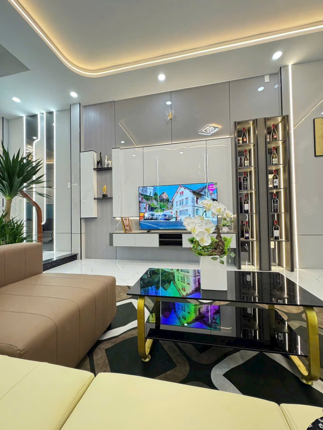   NHÀ ĐẸP HT13 - PHƯỜNG HIỆP THÀNH, Q12 (CŨ) - NHỈNH 5T