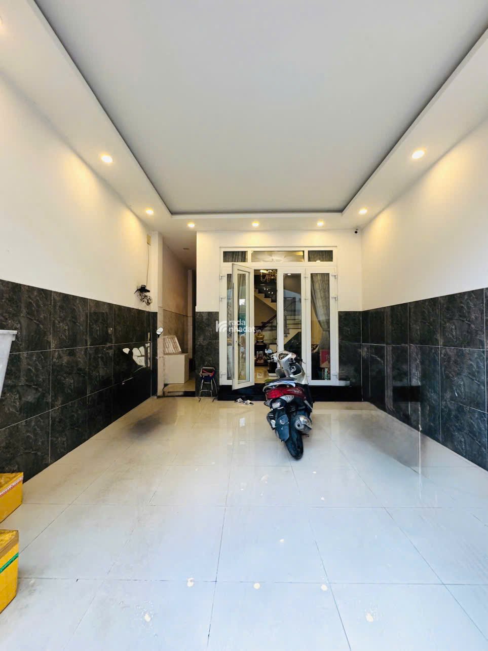 Hẻm Xe Hơi - Khu Phân Lô Gần Chân Cầu Phạm Văn Đồng, 4.5x18.4m, 4 Tấm, Giá 13.9 Tỷ Bớt Lộc