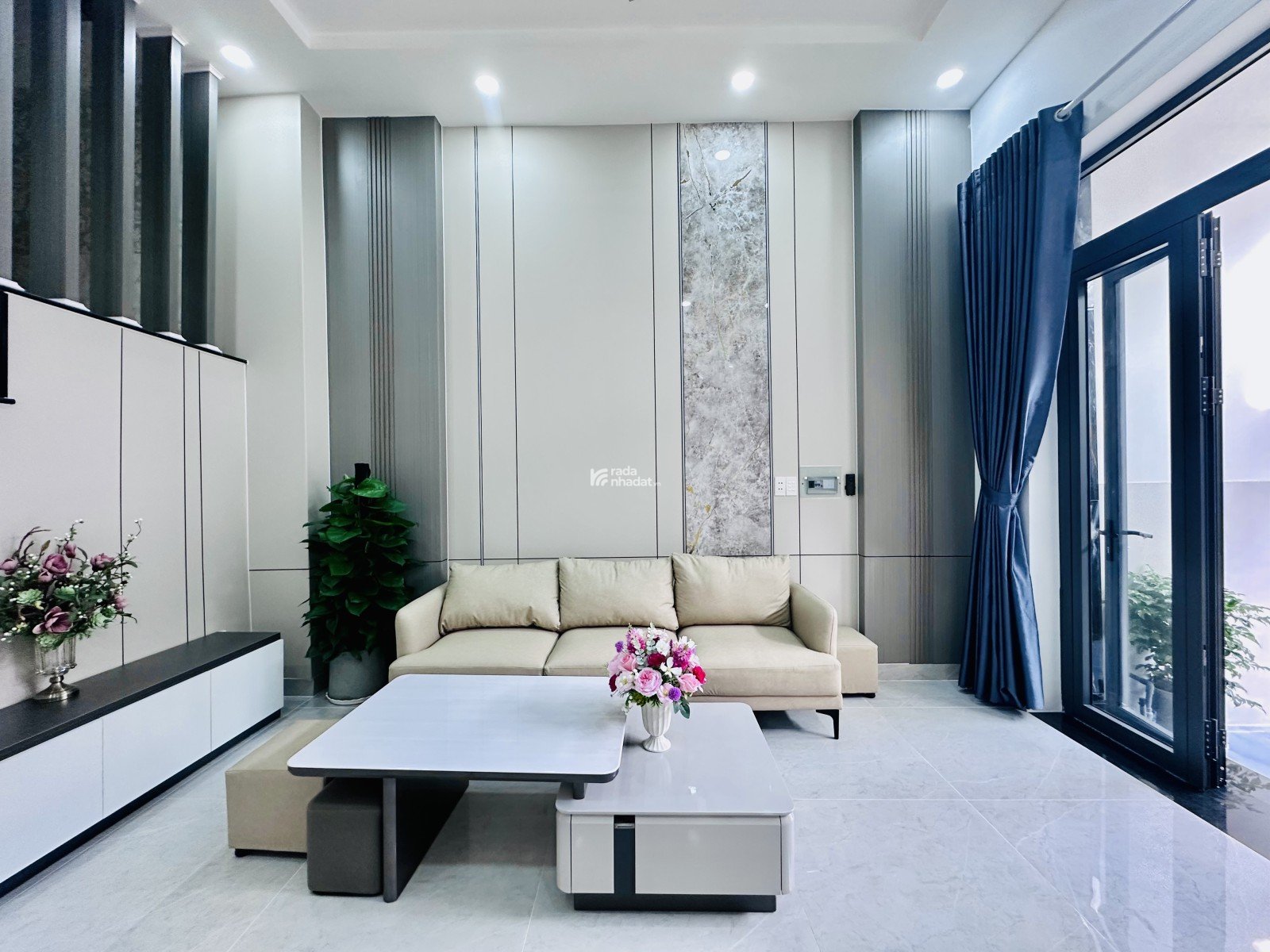 Nhà đẹp 4 lầu bán gấp, hẻm ô tô, đường Trần Thị Trọng, P. 15, Tân Bình, chỉ 6,38 tỷ TL