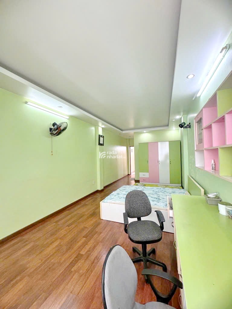 Bán nhà 4 lầu mặt tiền đường gần chợ Phạm Thế Hiển P.4 Q8 - Giá: 9 Tỷ nhỉnh