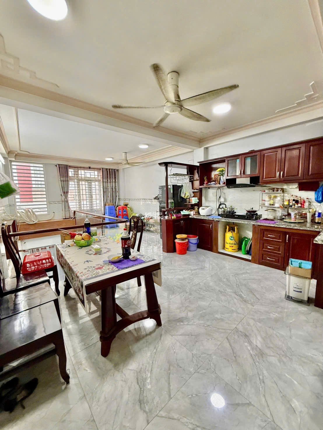 BÁN NHÀ 5 TẦNG NGAY AEON TÂN PHÚ - NGANG 4.3M NỞ HẬU 5M - HẺM 4M - KHU DÂN TRÍ - CHỈ 6.68 TỶ TL 