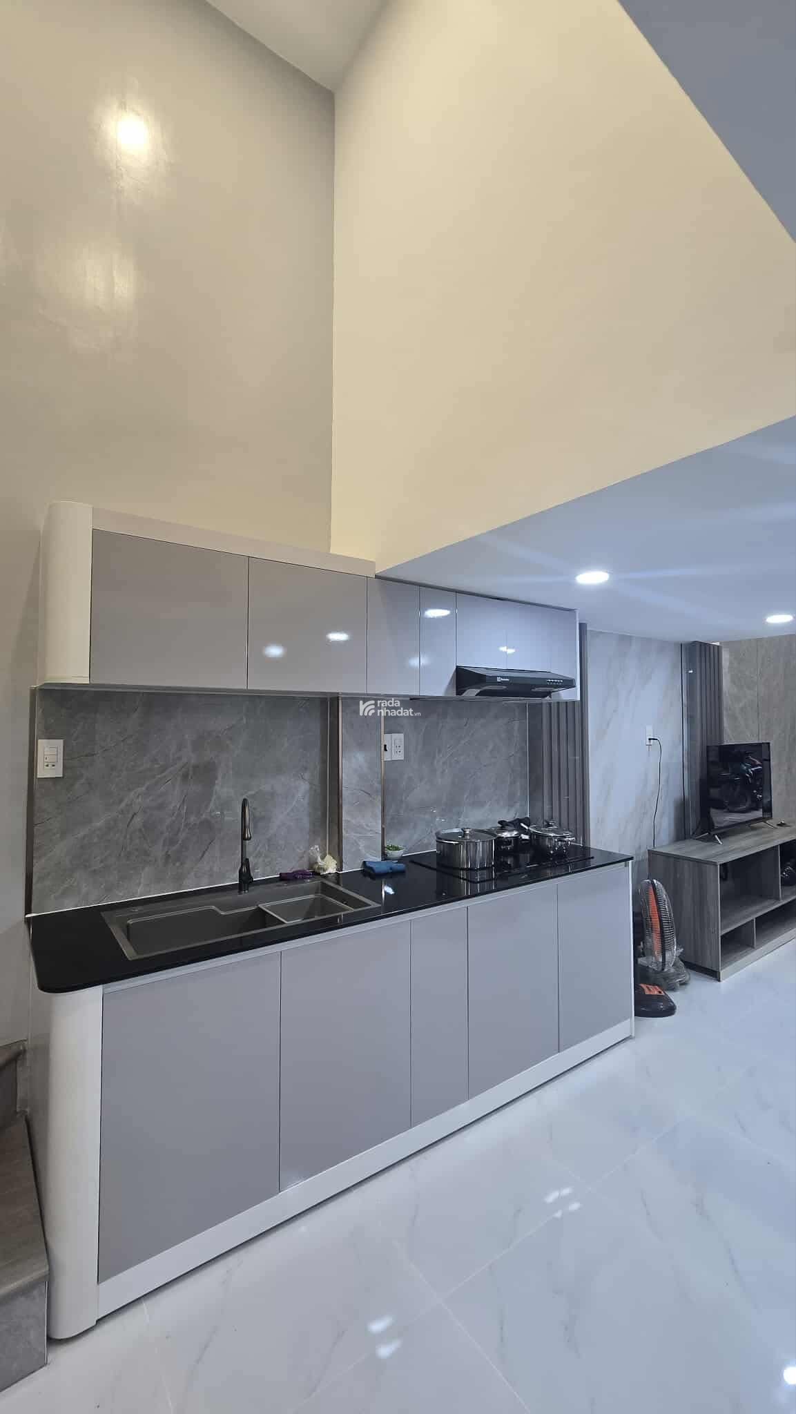 NHÀ TÂN BÌNH-3 tầng - tạng full nội thất chỉ 5,6 t ỷ