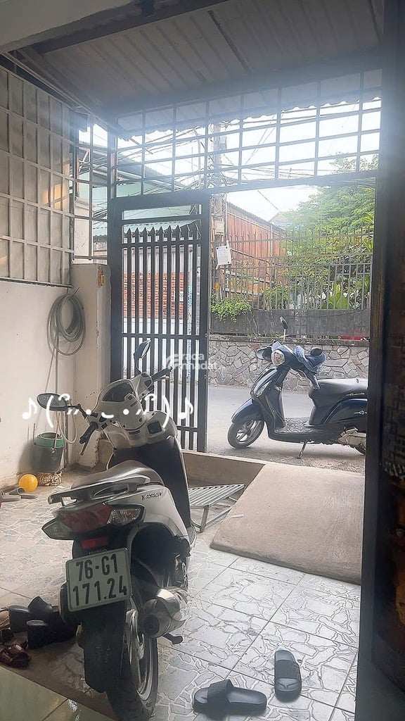 MẶT TIỀN KINH DOANH ĐA NGÀNH, NGANG CHUẨN, GẦN CHỢ THỦ ĐỨC, 4,8X15 CHỈ 8 TỶ.