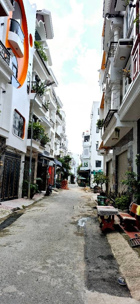 KHU PHÂN LÔ BÌNH TÂN - FULL NỘI THẤT - THIẾT KẾ SANG HIỆN ĐẠI