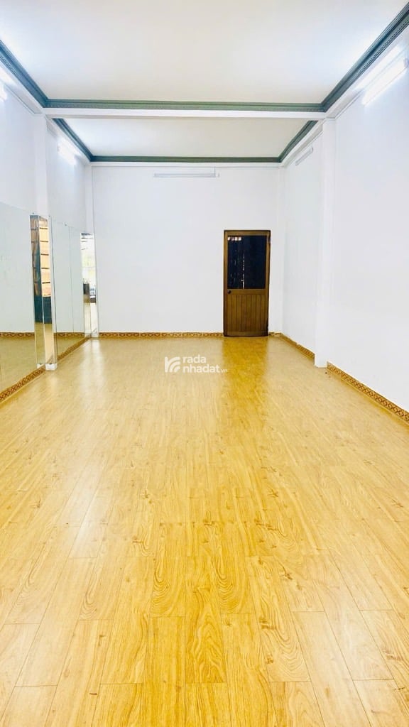 GẦN Q11, HẺM XE HƠI SÁT MT LŨY BÁN BÍCH, TÂN PHÚ, 77M2 KẾT CẤU MỚI. GIẢM 550TR CHỈ 7.9T TL TỐT