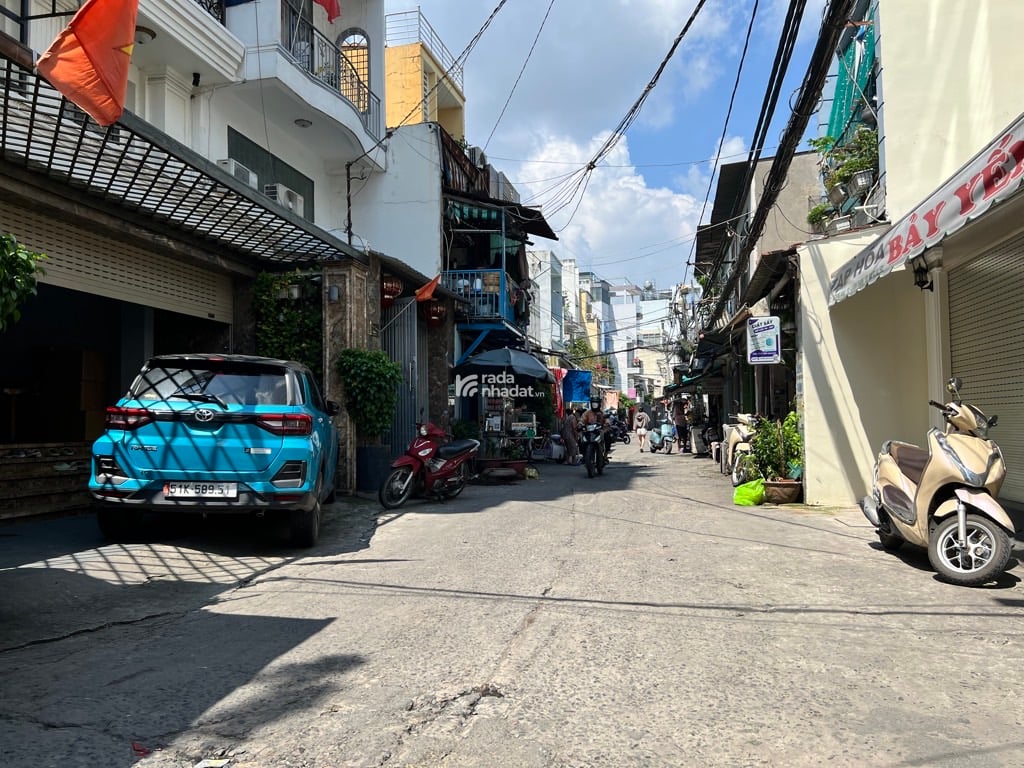 NGAY CHỢ BÀ CHIỂU, GIÁ SIÊU RẺ. VŨ TÙNG, BÌNH THẠNH, 81M2 Ở NGAY. GIẢM 350TR CHỈ 9.3T 