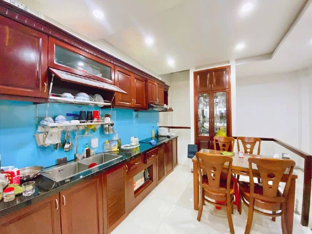 HXH 6m, đường Tô Hiệu, 56m2, 4x14, 4 tầng, nhà mới ở ngay, Chỉ 8 tỷ TL