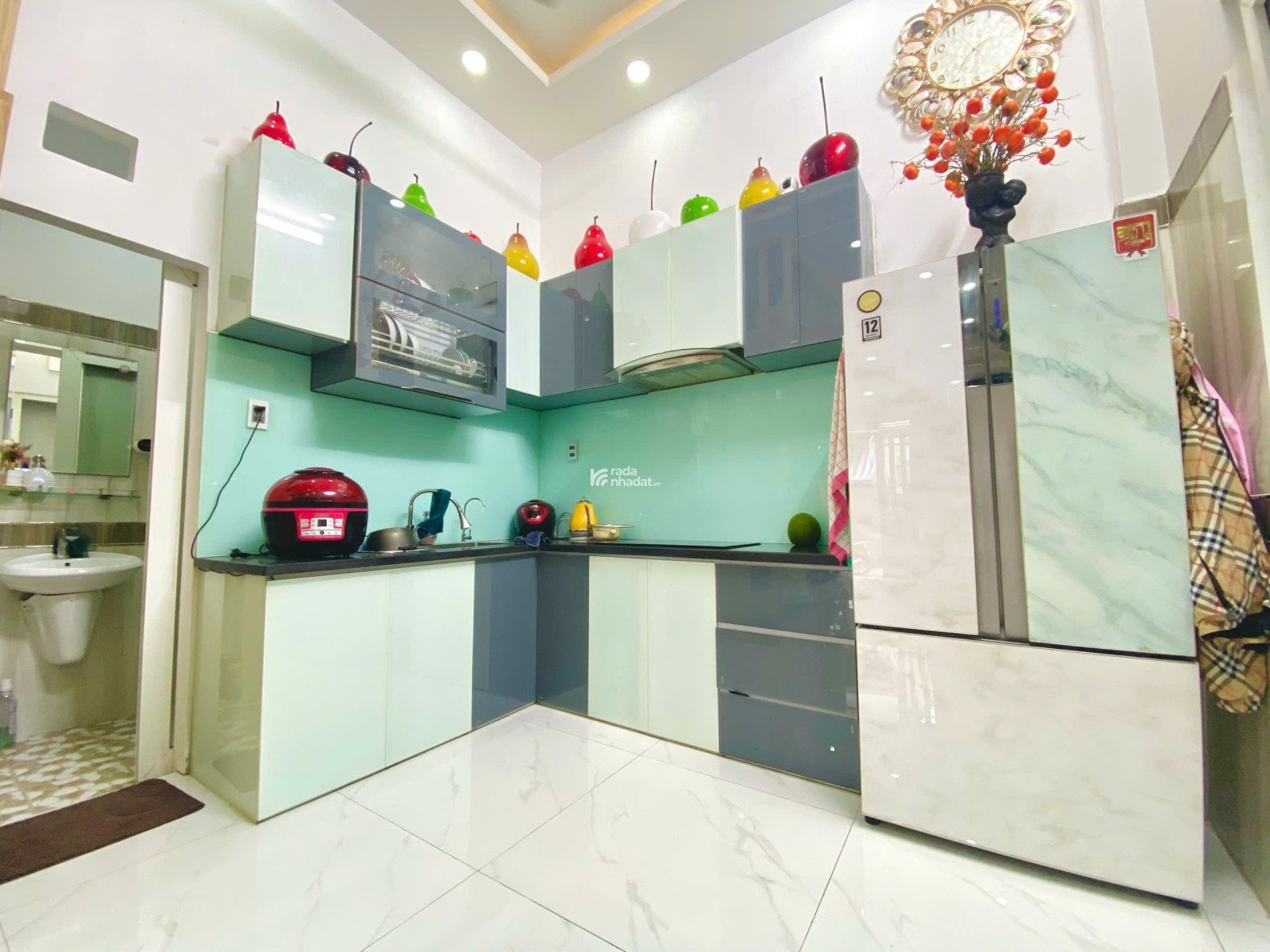 NHÀ 4 TẦNG ĐẸP HẺM XE HƠI - SÁT BỜ KÈ VÀM THUẬT - CHỈ VIỆC Ở NGAY