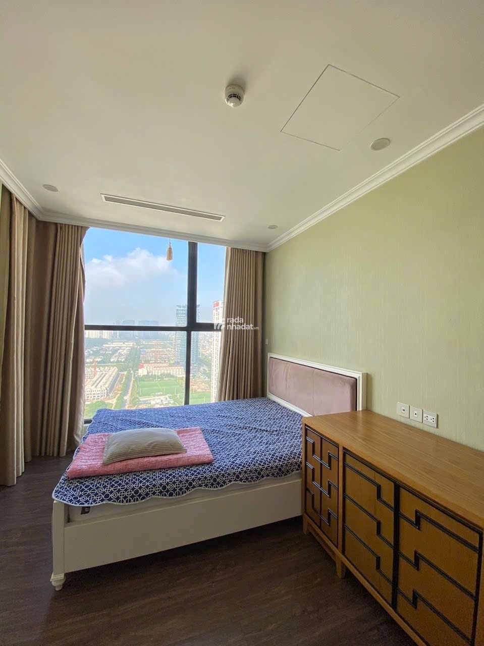 Hiếm, bán căn hộ sân vườn cực hiếm tại Starlake Tây Hồ Tây, căn góc thiết kế G, view biệt thự