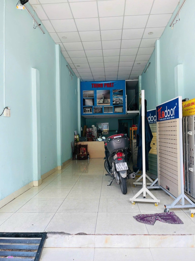 VIP - MẶT TIỀN NGAY NGÃ NĂM KINH DOANH SIÊU ĐỈNH  