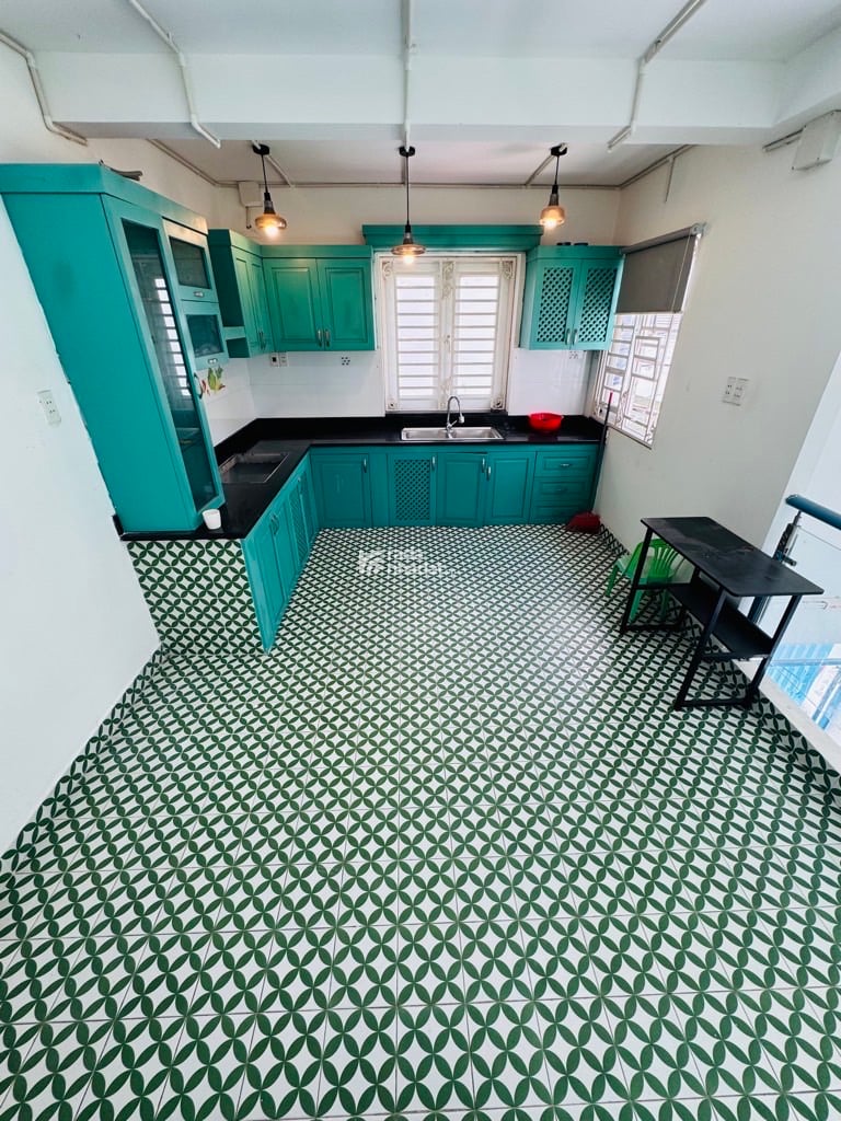 LÔ GÓC VIEW CÔNG VIÊN - NHÀ 4 TẦNG TÂN QUÝ GẦN AEON MALL 