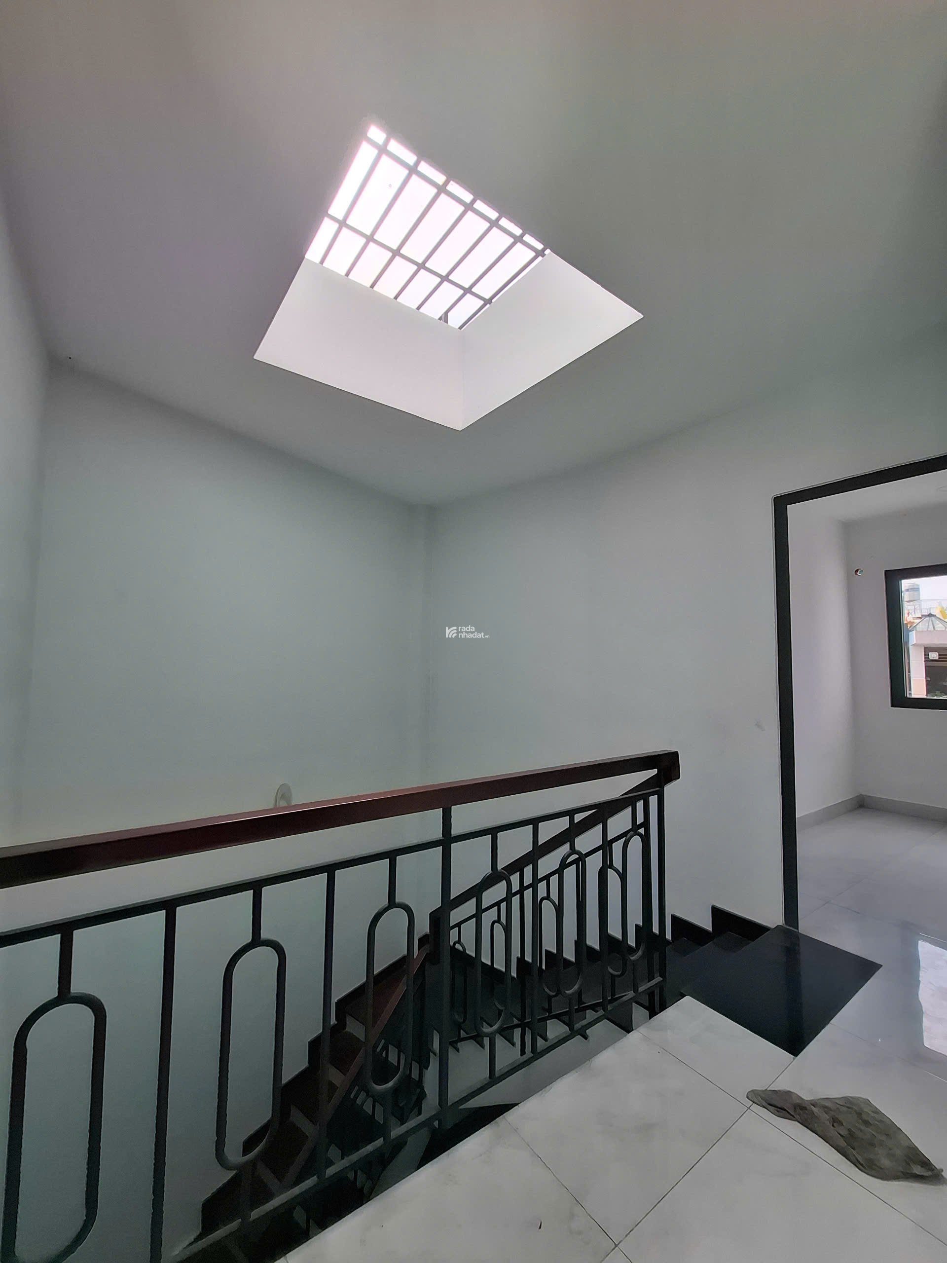 BÁN NHÀ HXH CMT8 QUẬN 3 - 7 phòng CHDV - 84.3m2 - 14 TỶ 