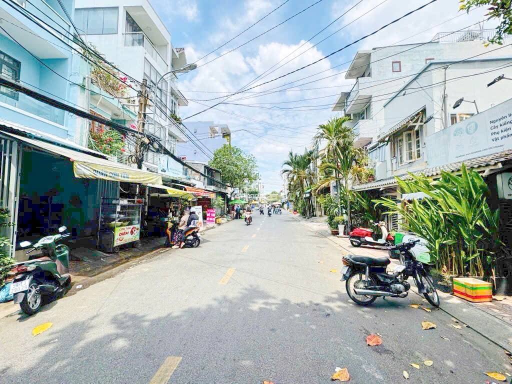 BÁN NHÀ KHU VỰC TRUNG TÂM - 60m2 (NGANG 4m) - 2 TẦNG BTCT - TÁM DANH PHƯỜNG 4 QUẬN 8 - NHỈNH 7 TỶ