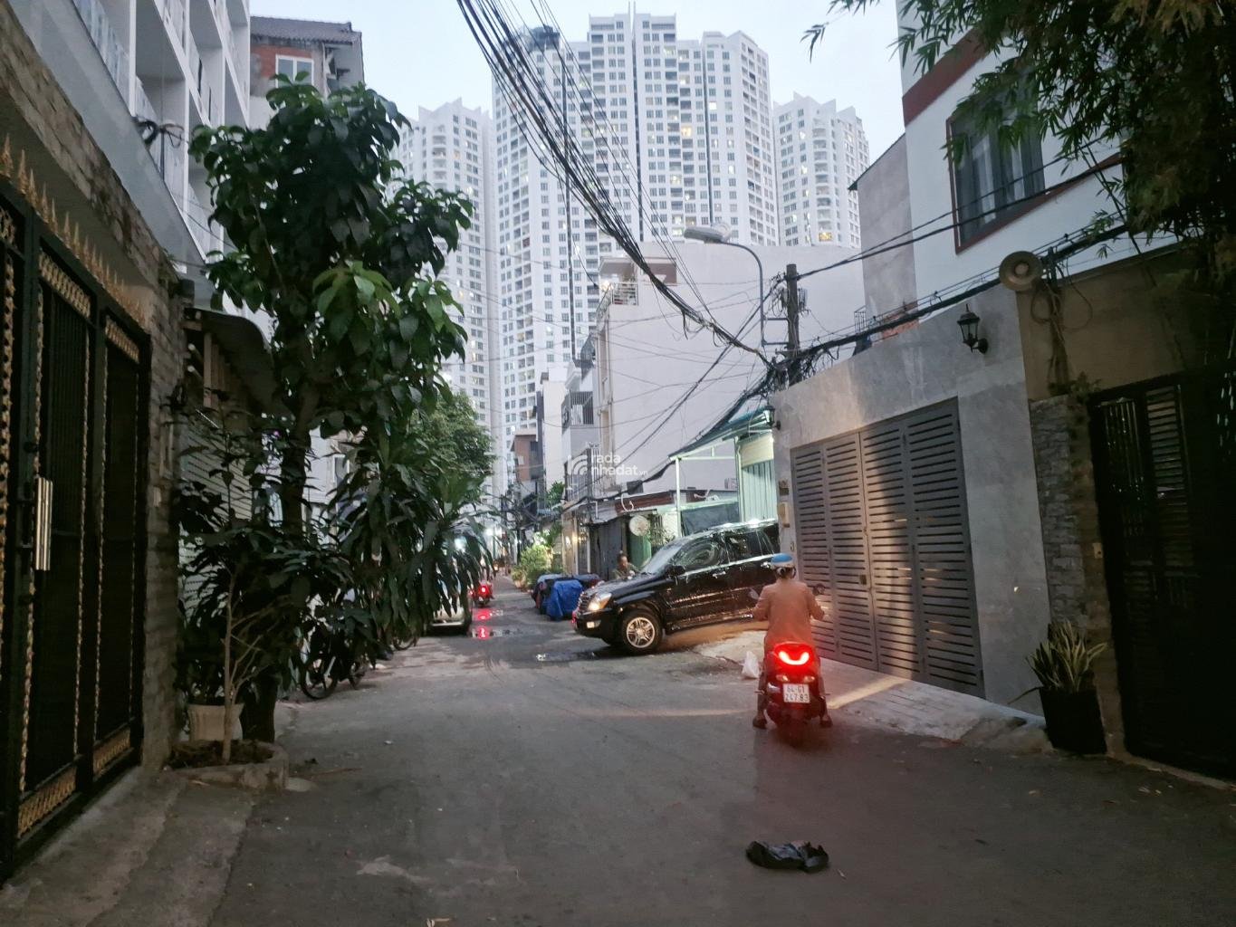 XE HƠI VÀO NHÀ - KHU KIỀU ĐÀM - TRẦN XUÂN SOẠN-Q.7  DT: 5*15.7M- 11 TỶ 8