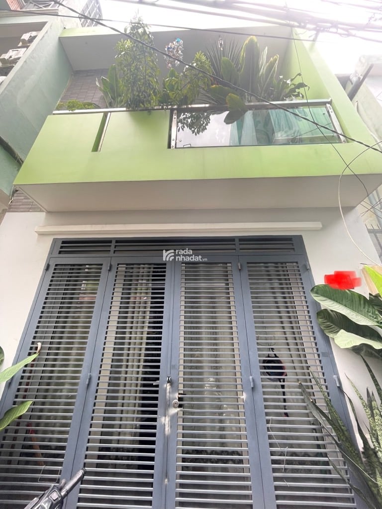 - Nhà chủ xây ở nên móng rất chắc, có thể nâng thêm tầng, do trước không nhu cầu nên chỉ xd 2tầng.