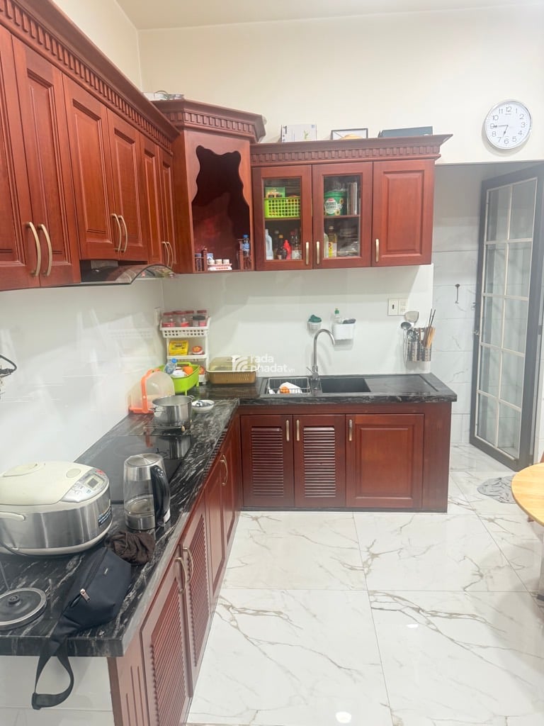 BÁN NHÀ PHÚ ĐỊNH 80M2 3 TẦNG 7.X TỶ 8X10M QUẬN 8 